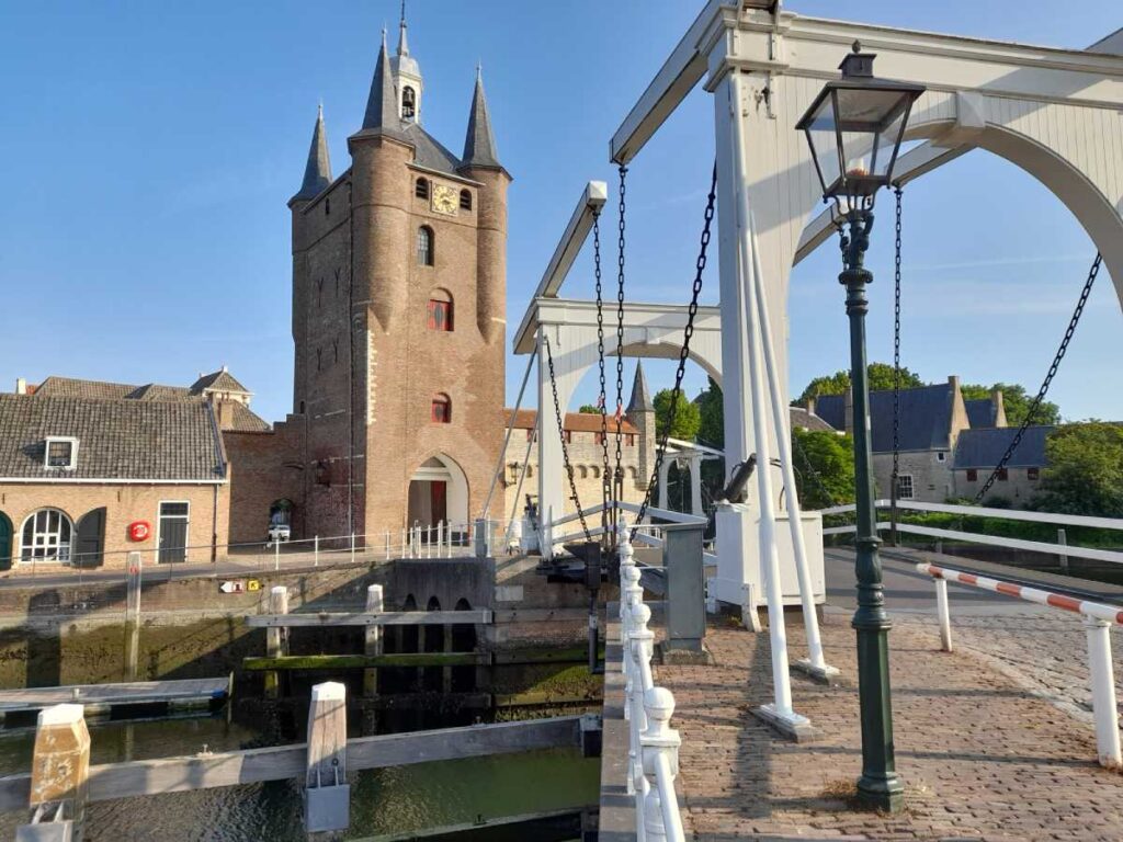 Zierikzeese stadspoort Zuidhavenpoortm iddeleeuwen