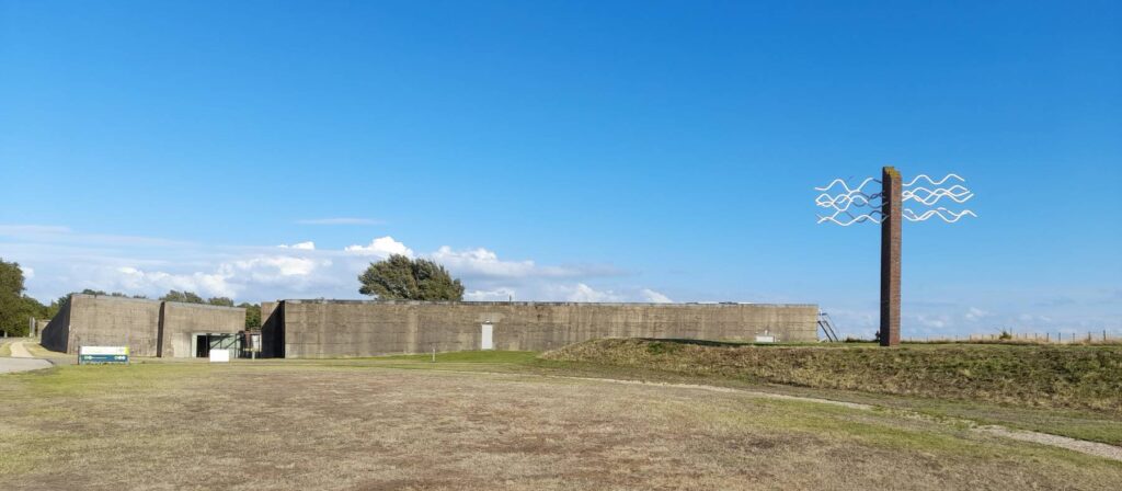 water ramp monument